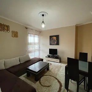 Oda ve Kahvaltı - Private 2, Linze